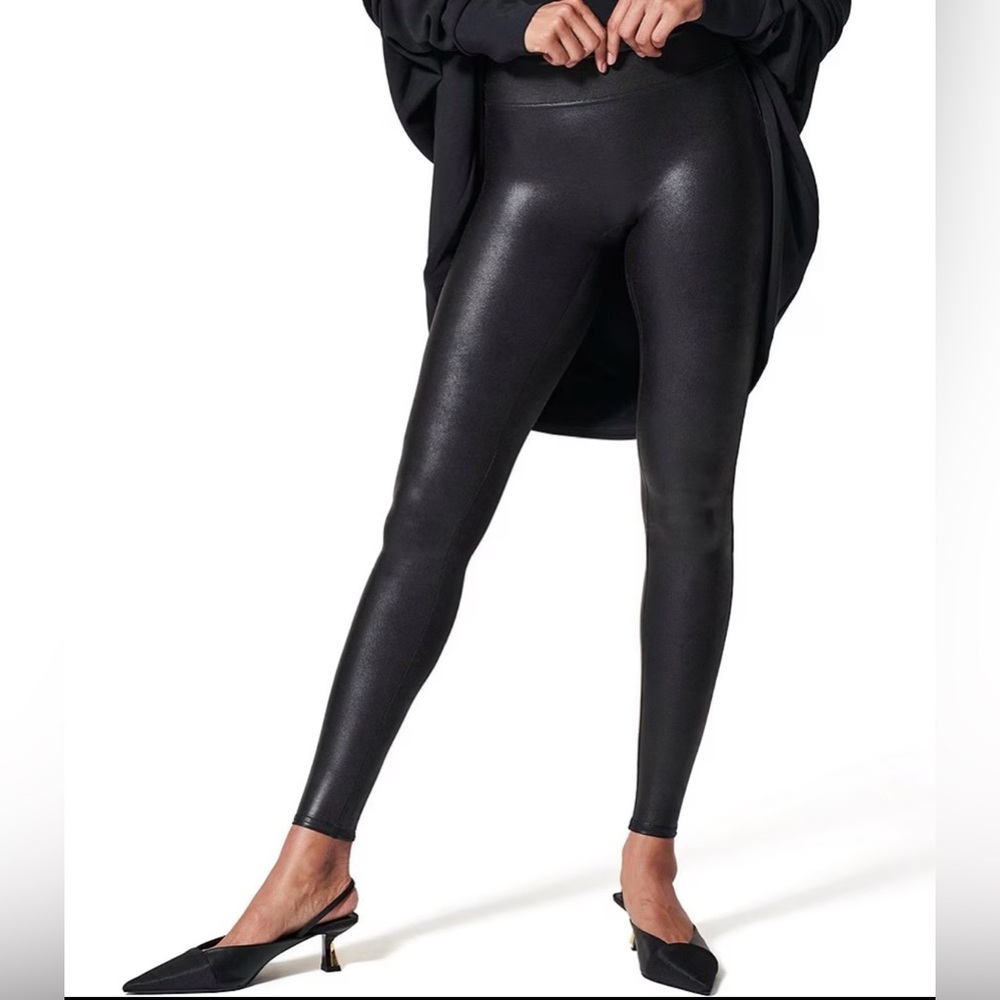 NWT SPANX Leggings